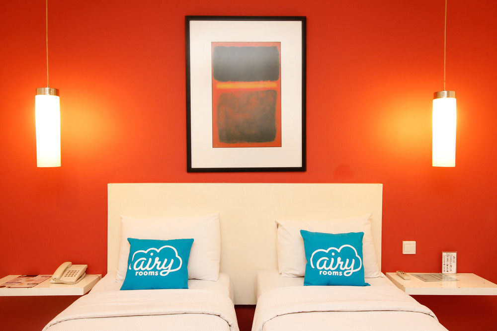 Hôtel Airy Glodok Pinangsia Raya Jakarta Extérieur photo